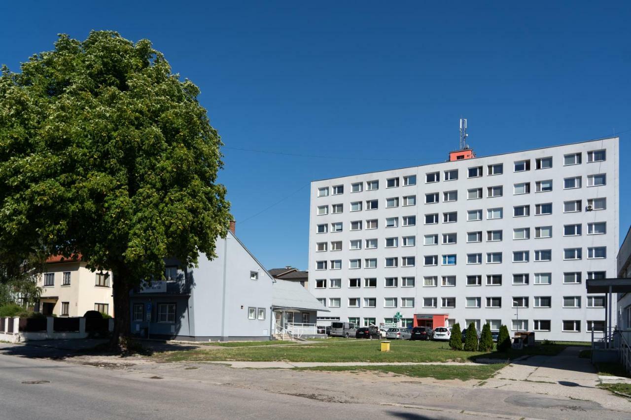 Utulny Apartman S Peknym Vyhladom Na Hory Apartamento Martin Exterior foto